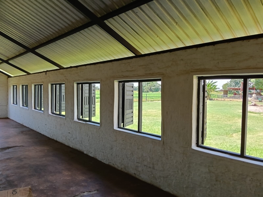 8 Bedroom Property for Sale in Brits Rural North West